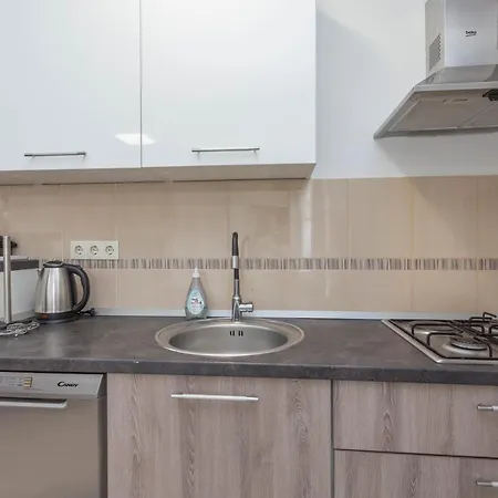 Edi - Zf Hvar Hvar Town