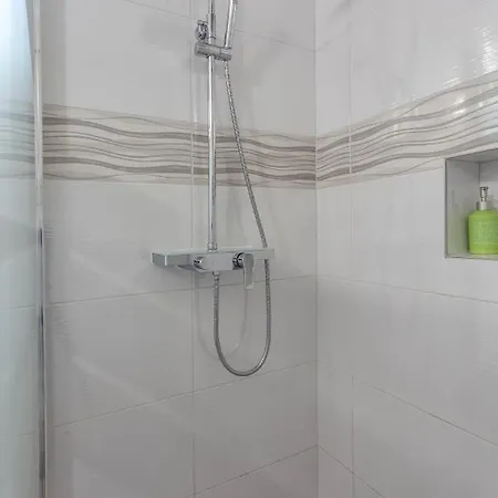 Edi - Zf Hvar 4* هفار