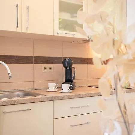 Gæstehus Edi - Zf Hvar 4*