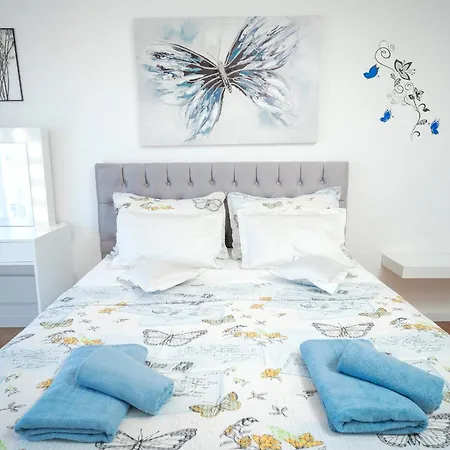 Edi - Zf Hvar Gæstehus 4*